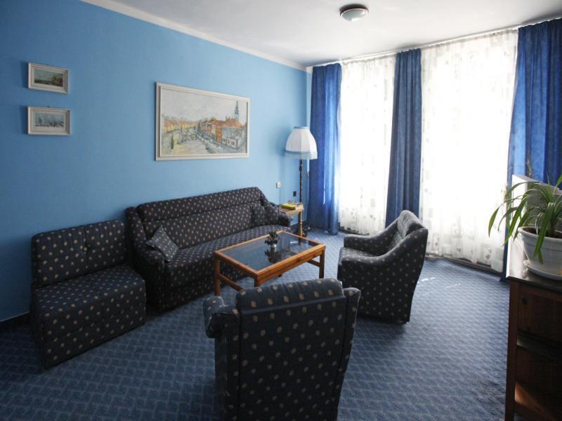 Hotel Solaster Garni Trebic Exterior foto