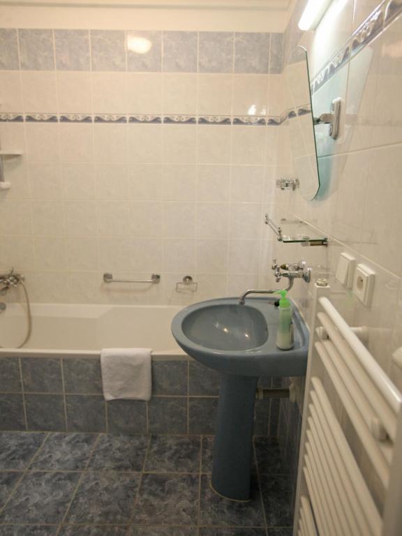 Hotel Solaster Garni Trebic Exterior foto